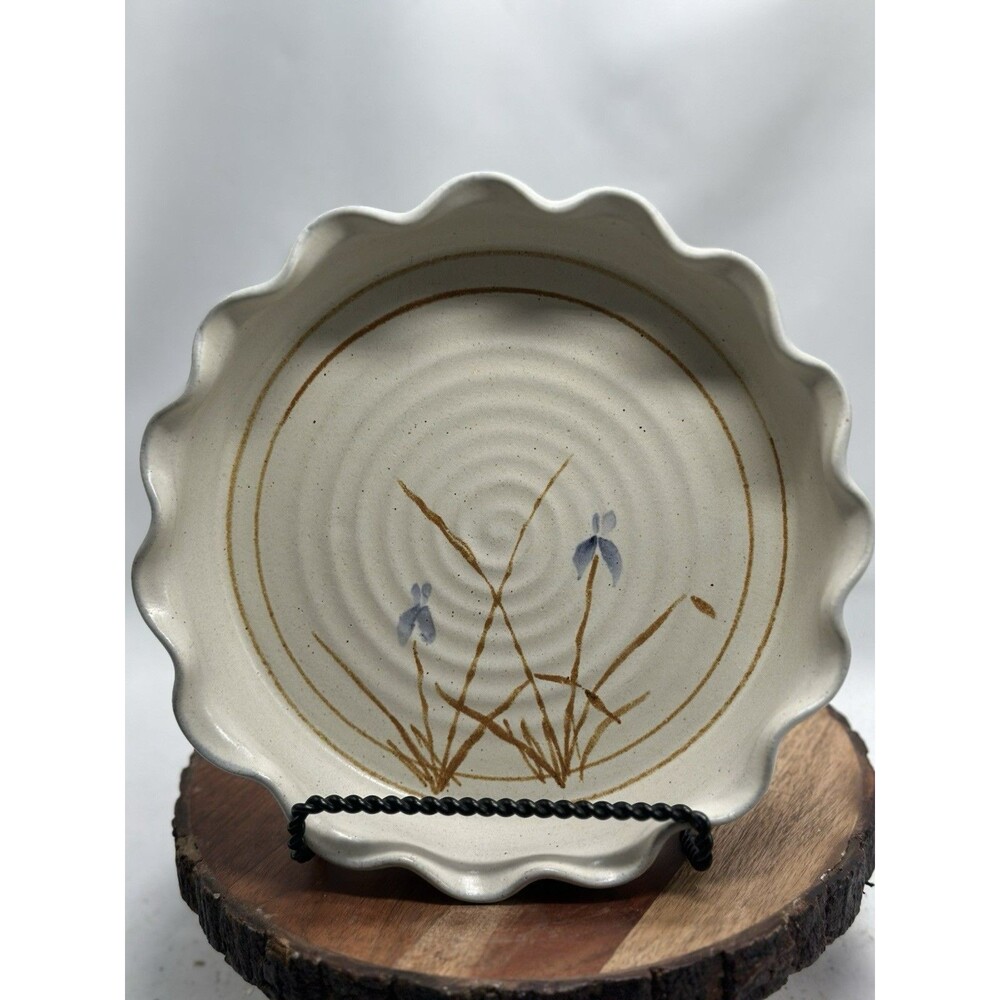 Art Pottery Artisan Stamp Pie Dish Handmade Beautiful Design